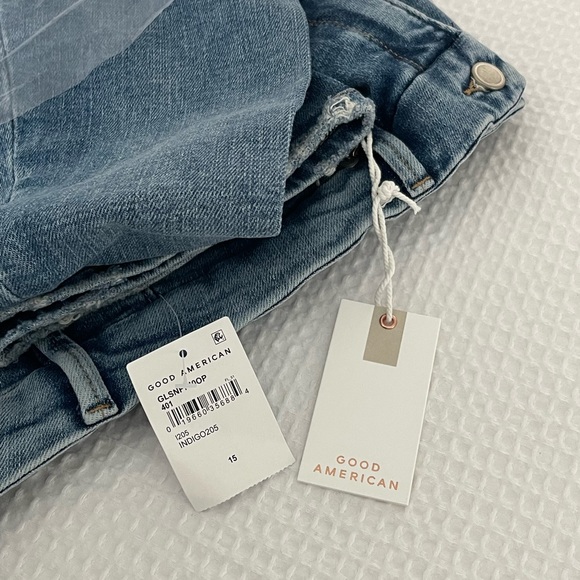 Good American Jeans - Picture 8 of 9